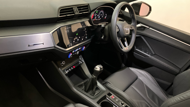 Audi Q3 35 TFSI S Line 5dr Petrol Estate